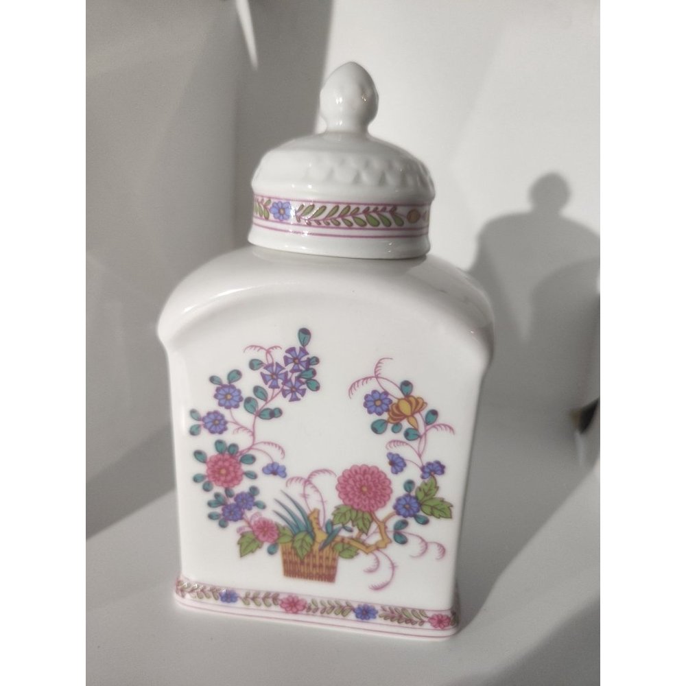 Volkstedt Beyer & Bock Porcelain Pastorale Floral TEA CADDY C1955 GDR Germany